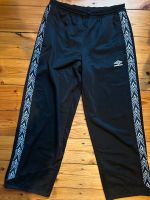 Umbro Jogginghose  Hose L Berlin - Lichtenberg Vorschau