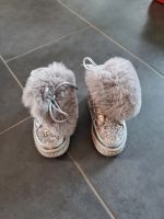 Schuhe Boots Winter Mädchen Gr. 21 Fell Silber grau glitzer Neu Baden-Württemberg - Remchingen Vorschau