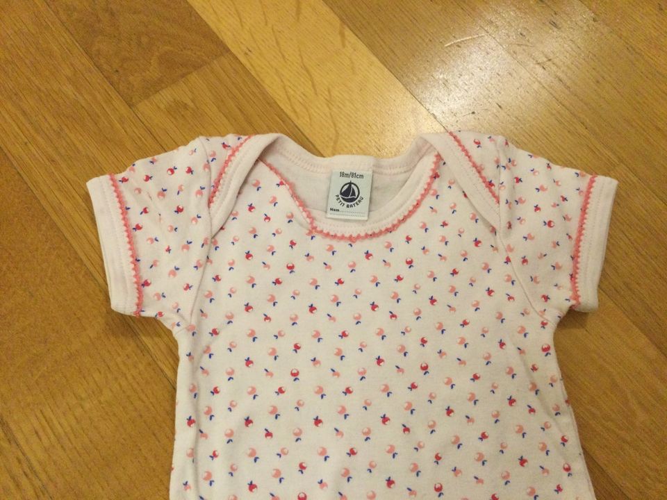 Petit Bateau Bodies, Gr. 80/86 in München