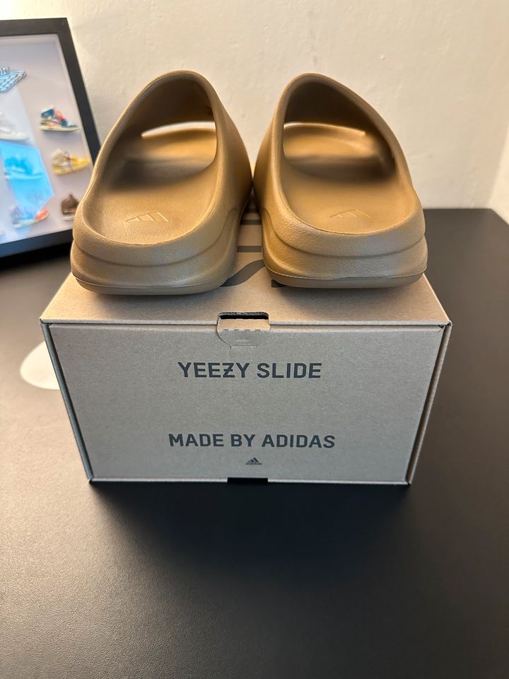 Yeezy Slide Ochre US 10 | EU 44,5 in Augsburg