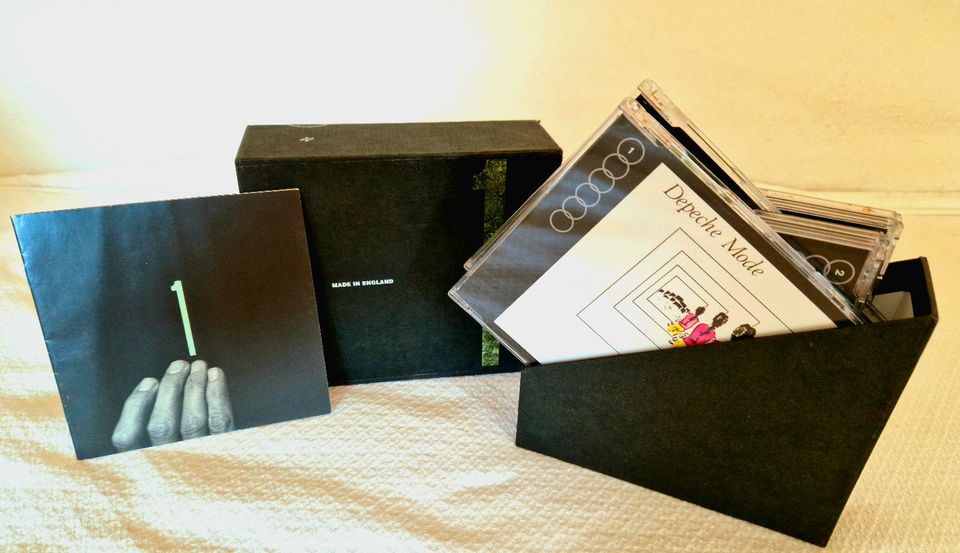 Depeche Mode UK Singles Box 1 (CD 01-06) DMBX1 Box inc. booklet 1 in Hamburg