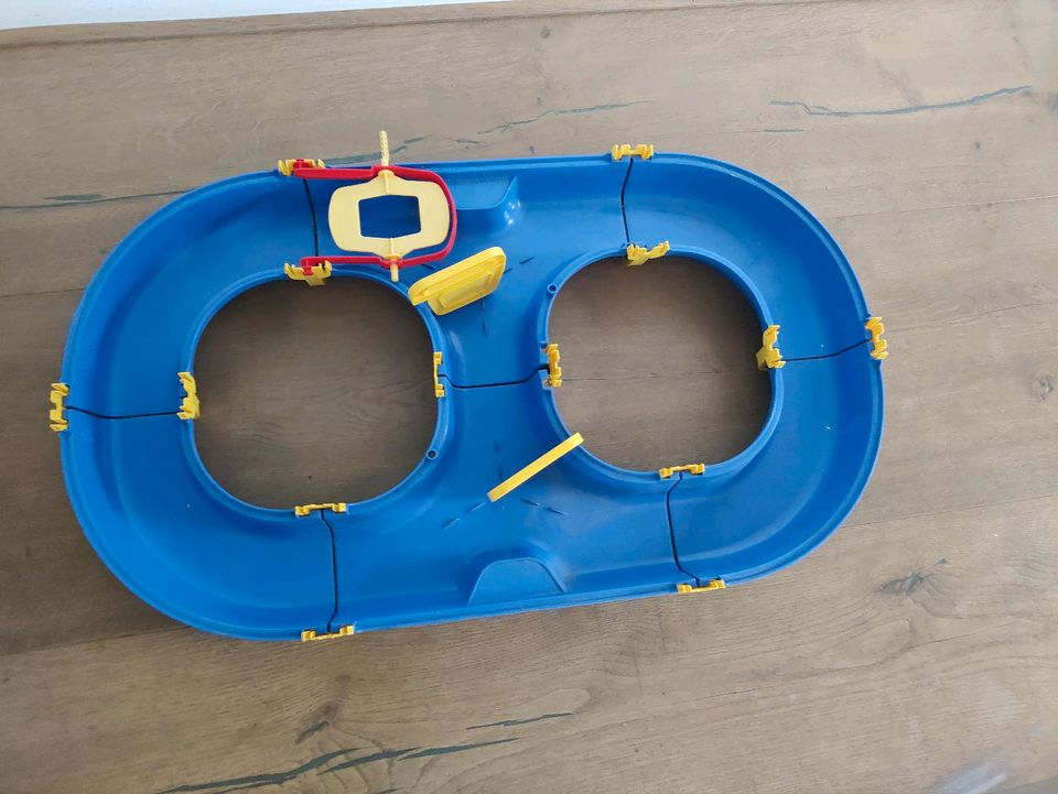 Wasserbahn Waterplay ca. 50x90cm in Icking