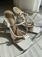 EGO Heels zum Schnüren weiss Bayern - Roth Vorschau