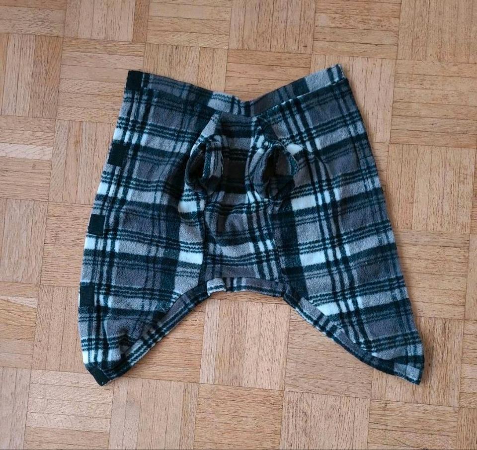 NEUER Fleece Hundemantel Hundejacke 40 cm warm wasserabweisend in Berlin