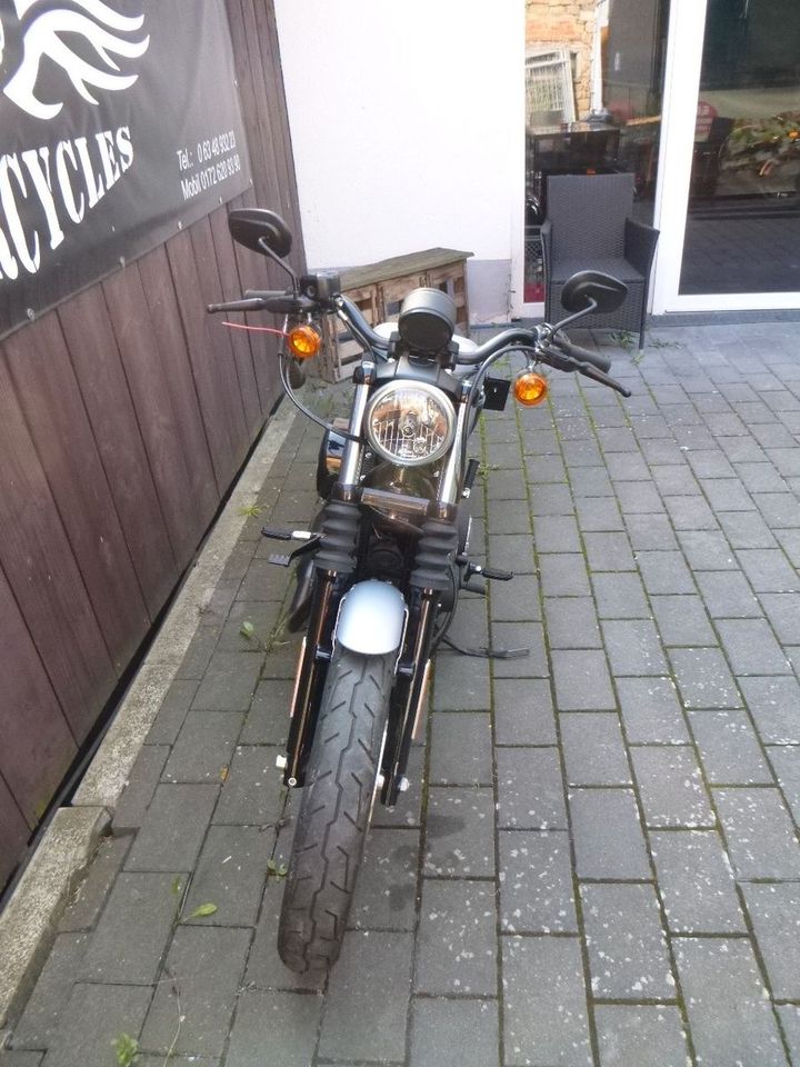 Harley-Davidson XL883N IRON in Bornheim Pfalz