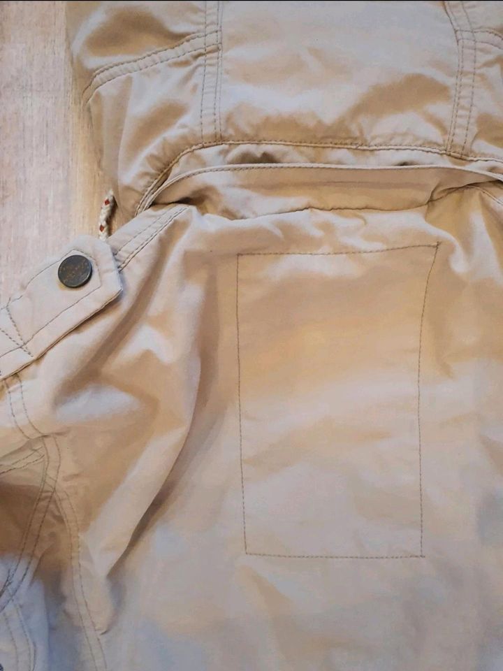 Parka / Mantel "Drei Master"  beige M in Rabenkirchen-Faulück