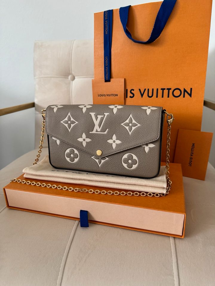 Louis Vuitton Pochette Felicie Tourterelle / Creme Neuwertig in Forst