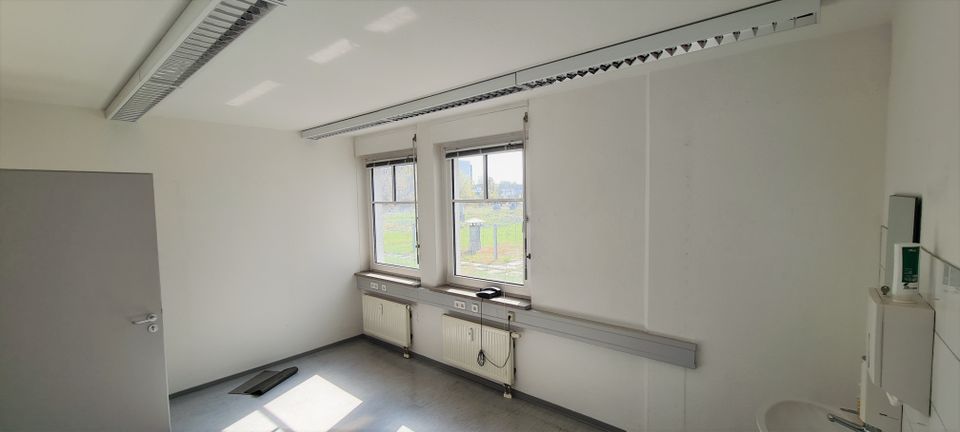 91m² - Praxis/Büro in Halberstadt zu vermieten in Halberstadt