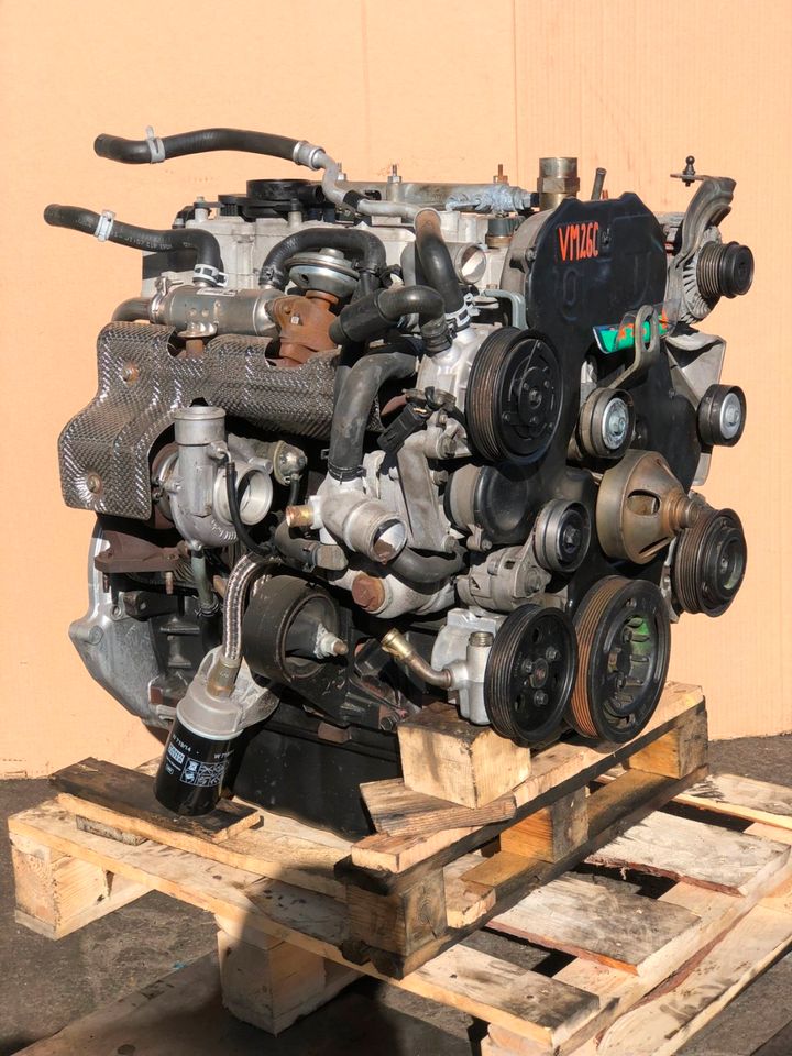 Motor 2.8 CRD VM 26C JEEP CHEROKEE KJ LIBERTY 87TKM KOMPLETT in Berlin