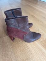 Chie Mihara Ankle Boots Stiefeletten braun 39 WIE NEU Schleswig-Holstein - Lübeck Vorschau