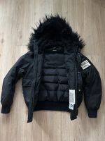 Wie neu! Herren Diesel Winterjacke Größe S Köln - Porz Vorschau