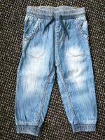 Blaue Baby Jeans mit Bündchen Gr. 86 | neuwertig Brandenburg - Fehrbellin Vorschau