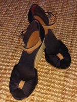 Tommy Hilfiger Wedges Sandalen blau Gr. 36 10 cm hoch Schleswig-Holstein - Sehestedt Vorschau