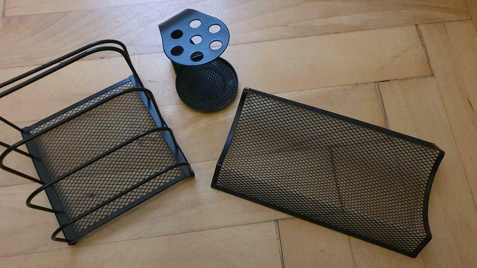 Schreibtischset von techo, 7-teilig, schwarz, wie neu in Hannover