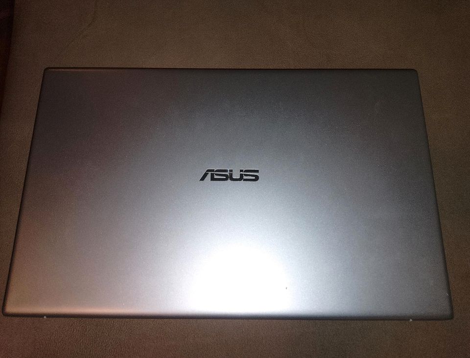 Laptop Asus in Mönchengladbach