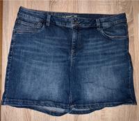 Kurze blaue Jeans, Shorts, Größe 44, C&A, neu! Hessen - Offenbach Vorschau