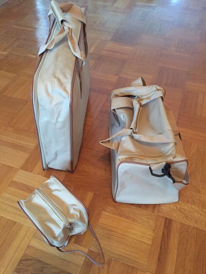 Stoff Reisetaschen Set 3 Teile neu in Langenhagen
