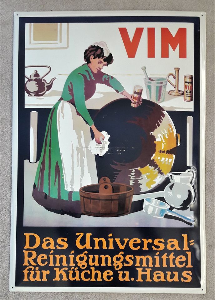 Zwei Werbeschilder "VIM" aus den 1960ern, ungebraucht in Lübeck