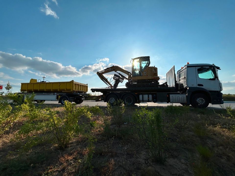 Bagger,Baggerarbeiten,Container,Containerdienst,Bodenaushub in Brandenburg an der Havel