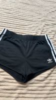 Adidas shorts xs Frankfurt am Main - Eckenheim Vorschau