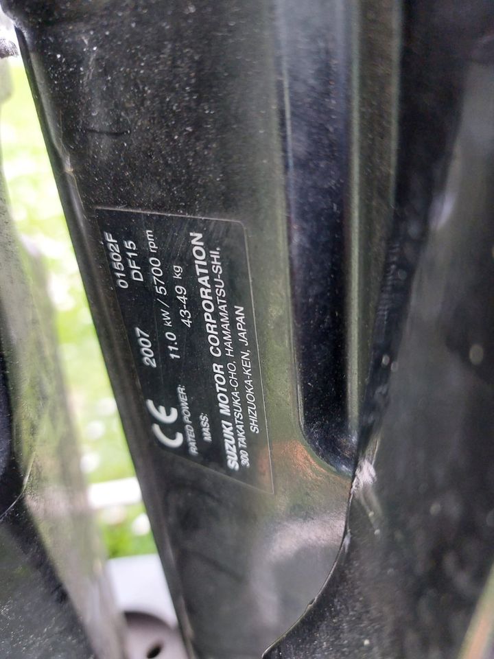 Suzuki DF15 | 15 PS Außenborder | 4 Takt | Kurzschaft mit Pinne in Bergheim