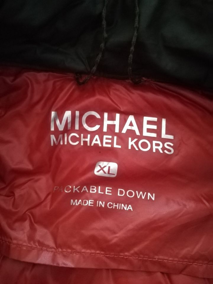 Michael Kors Daunen XL Herren leicht packable Jacke in Bad Münster-Ebernburg