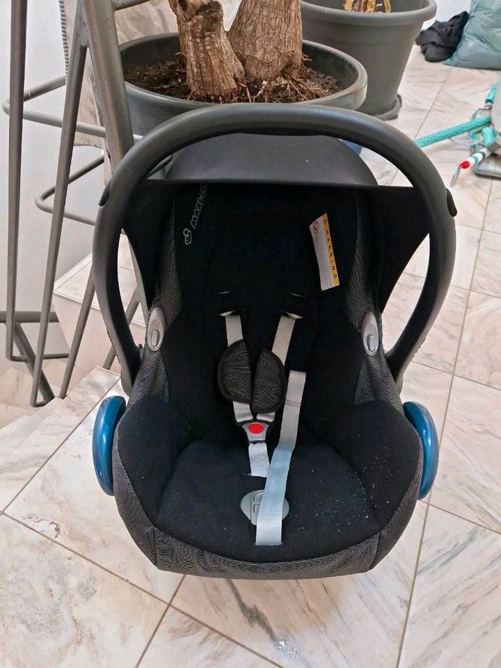 Maxi cosi mit Isofix in Steinhöring