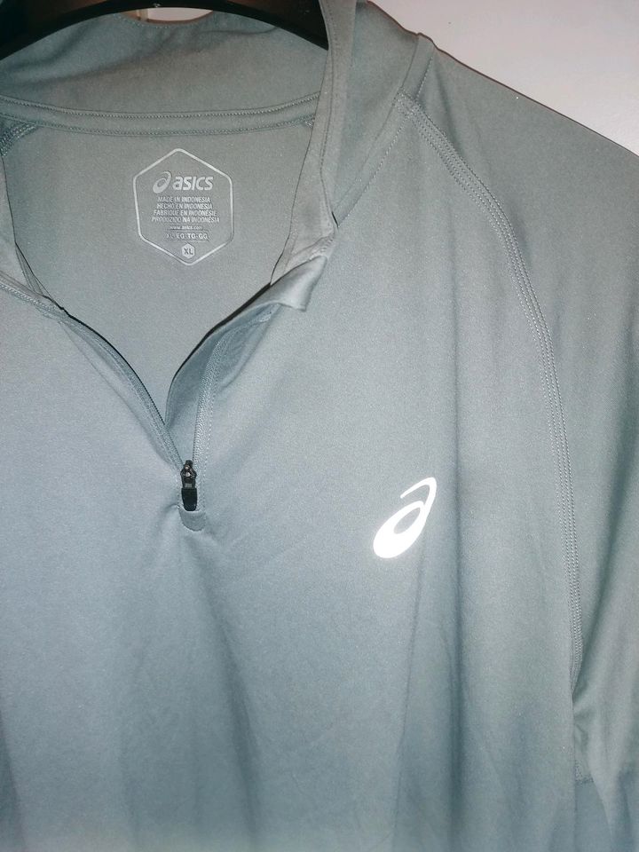 Asics Laufshirt Langarmshirt XL 1/4 zip in Herford