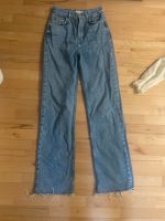 Pull and Bear Straight Leg Jeans Hose Gr. 34 blau Nordrhein-Westfalen - Mönchengladbach Vorschau