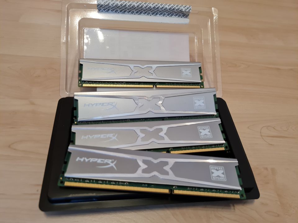 Kingston HyperX DDR3-2133 10th Anniversary Edition 16GB Kit OVP in Nürnberg (Mittelfr)