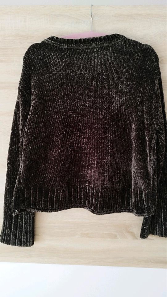 Pullover Zara Gr.M in Metten