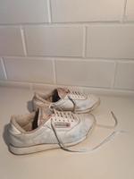 Reebok classic weiss 37 vintage casual y2k Nordrhein-Westfalen - Kreuztal Vorschau
