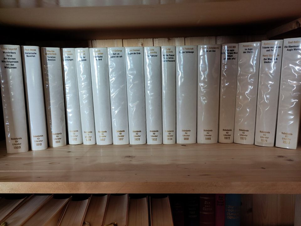 Nobelpreis für Literatur  (16 Bände) in Schwarzenbach am Wald