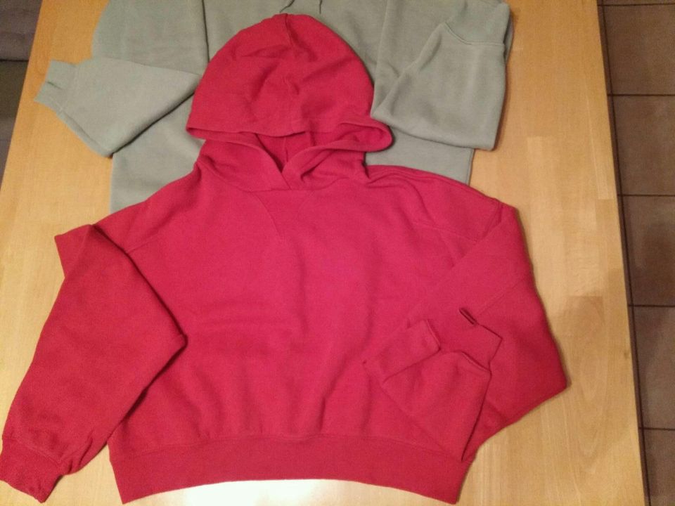 2 Hoodie in M von SMOG / H&M in Wolfhagen 