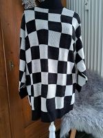 Pullover Oversize schwarz/weiß H&M neuwertig Gr. M Hessen - Mörlenbach Vorschau