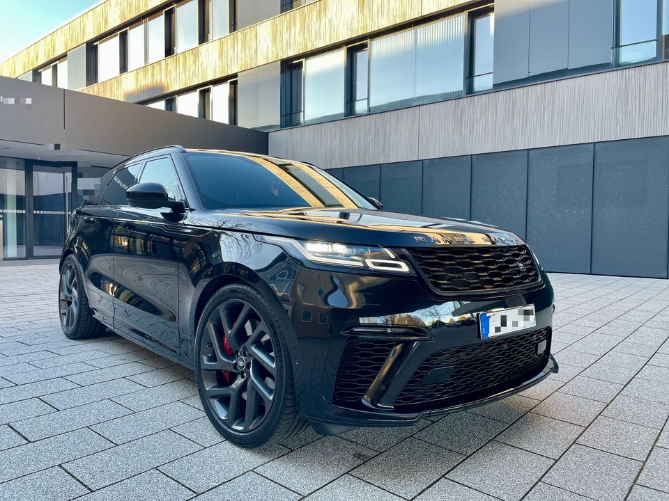 Range Rover Velar SV 5.0*V8*Black*22Zoll*Panorama* in Lauingen a.d. Donau