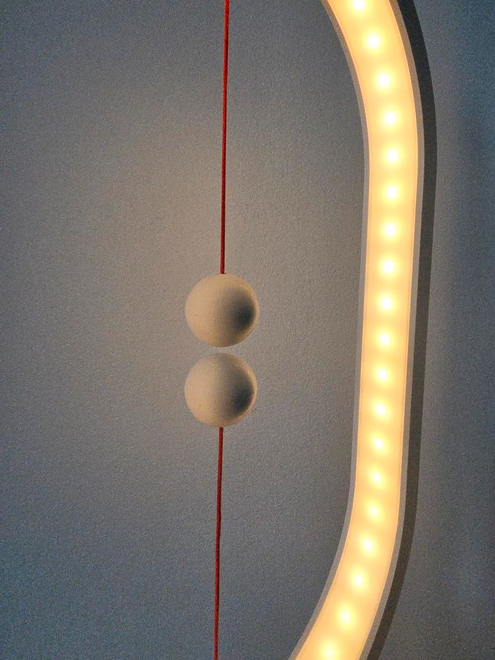 Heng Balance Lamp designd by Zanwen Li 5V USB Tischleuchte 39cm in Schermbeck