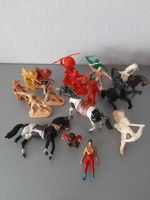 Plastikfiguren Konvolut Indianer/Cowboys Hessen - Gelnhausen Vorschau