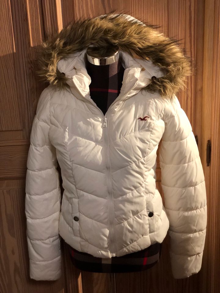 Hollister Damenjacke Kapuze Gr.M in Neckartenzlingen