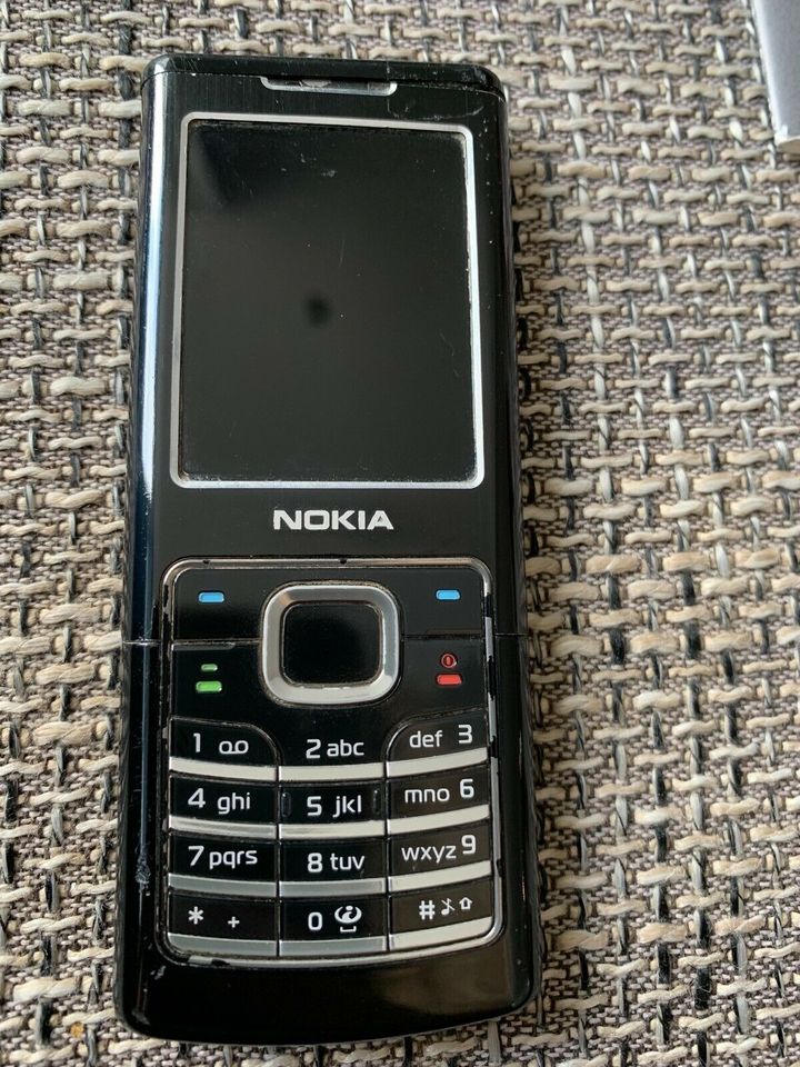 Nokia 6500 Classic schwarz in Sinn