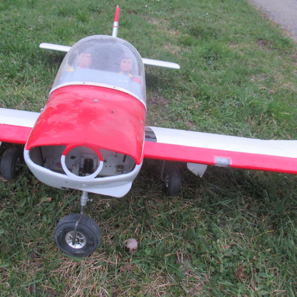 Modell Flugzeug  ohne Motor 130 cm lang x160 cm breit -Super Deko in Meißenheim