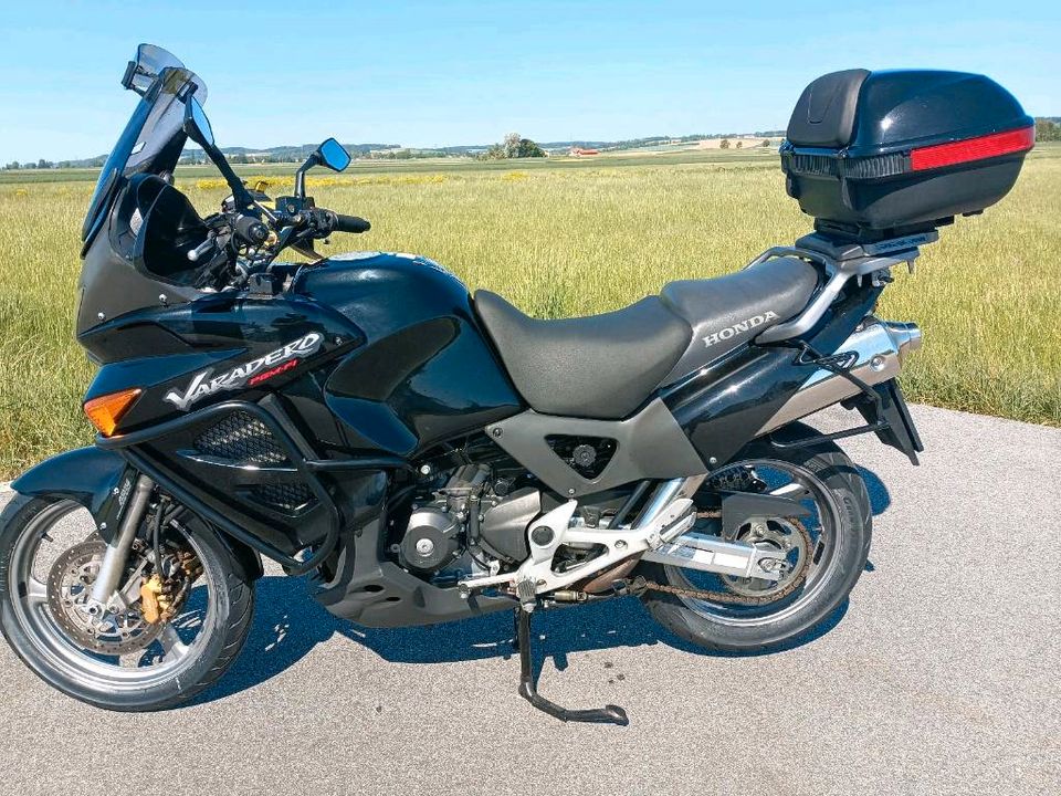 Honda Varadero XL 1000 V SD 02 in Pilsting