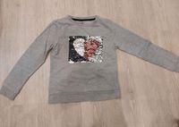 Sweatshirt Pullover grau Herz Wendepailetten 122 128 Hessen - Fulda Vorschau