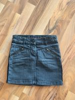 ESPRIT Jeansrock schwarz  Gr 128-134 Mädchen *TOP* Frankfurt am Main - Rödelheim Vorschau