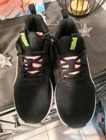 Puma Turnschuhe Gr. 37.5 Brandenburg - Neuenhagen Vorschau