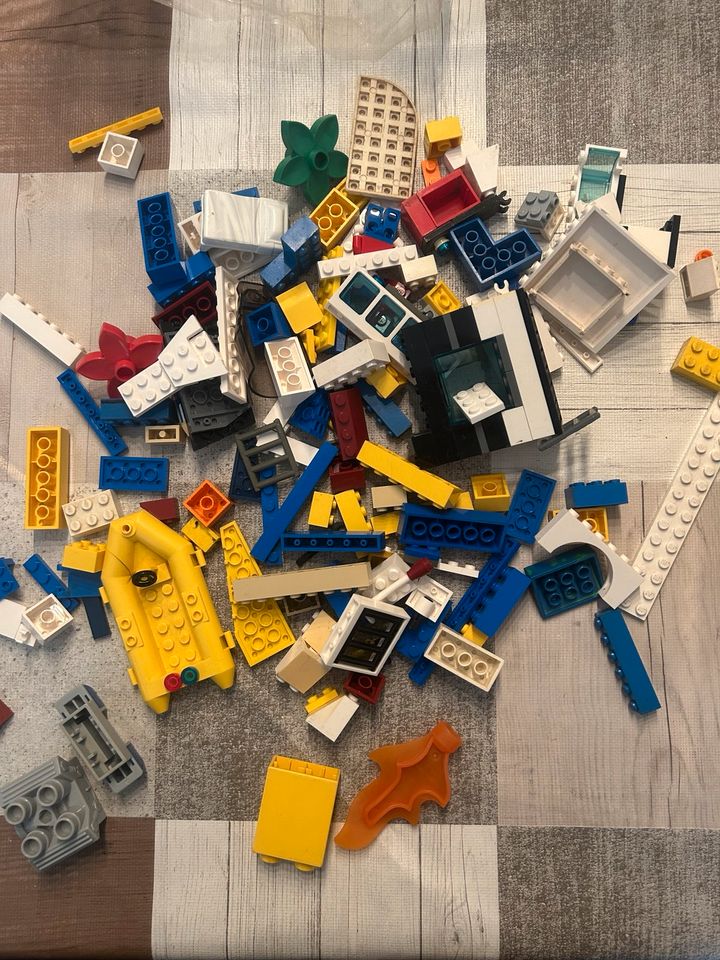 Lego &Duplo Bausteine in Nalbach
