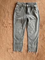 Graue Jeans von Only Größe 32/32  Fransen Hessen - Lollar Vorschau