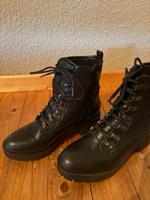 Schuhe , Halbstiefel , Stiefeletten, schwarz neu , Größe 39 Niedersachsen - Springe Vorschau