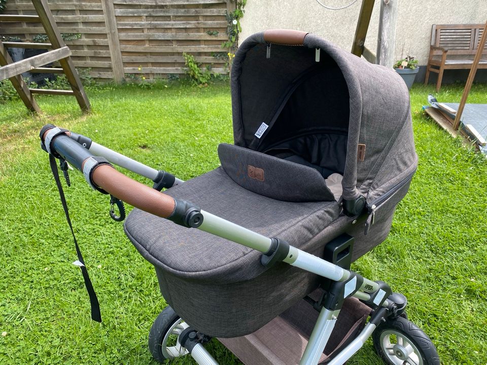 Kinderwagen ABC Design VIPER 4 inkl. Babywanne und Sportsitz in Duisburg