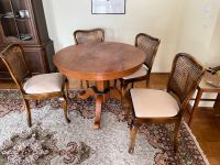 Biedermeier Tisch und 4 Chippendale Stühle Antiquitäten Frankfurt am Main - Nieder-Erlenbach Vorschau